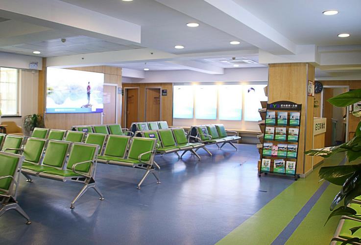 白山愛(ài)爾眼科醫(yī)院_等候區(qū)