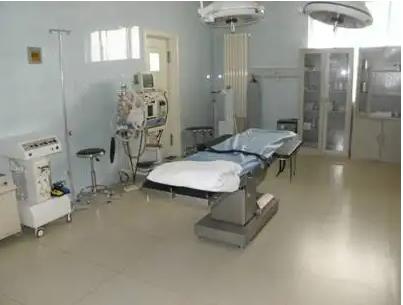 北京馮立哲醫(yī)療美容門診部_手術(shù)室