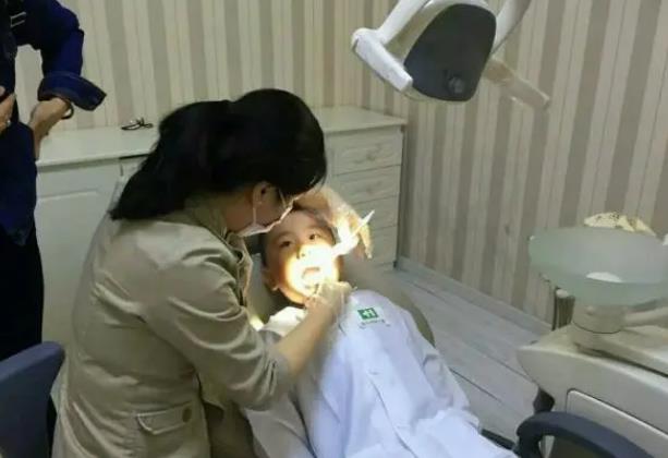 北京皓泰口腔門診部_醫(yī)生診療室