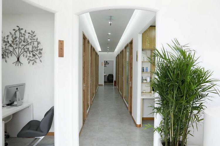 北京晶美醫(yī)療美容診所_走廊