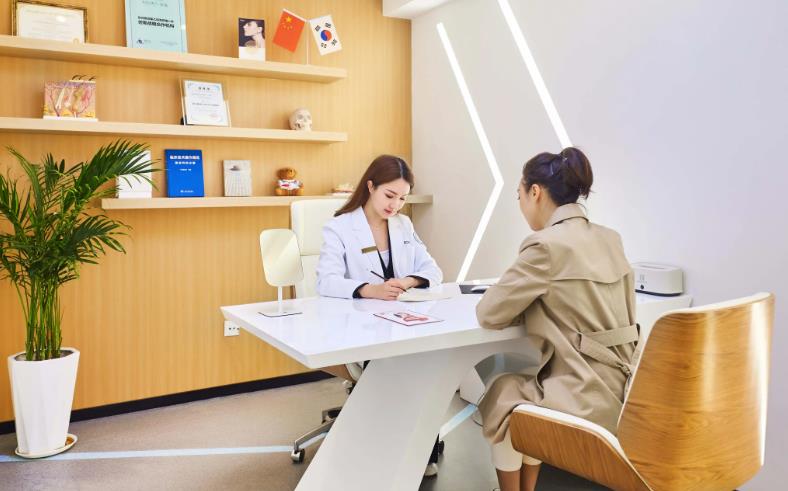 北京可麗亞醫(yī)療美容診所_醫(yī)生診室