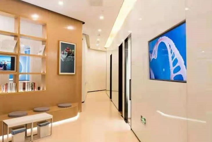 北京良鄉(xiāng)優(yōu)貝口腔門診部_走廊拐角