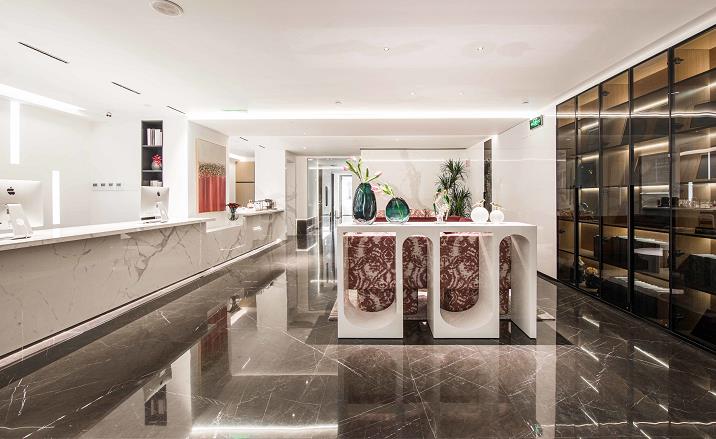 北京劉建民醫(yī)生整形診所_大廳