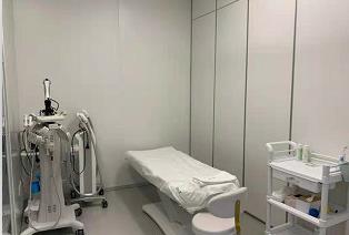 北京柳河醫(yī)療美容診所_診療室