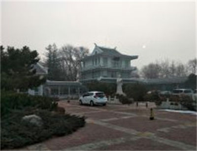 北京榮軍醫(yī)院激光美容中心_院內(nèi)環(huán)境2