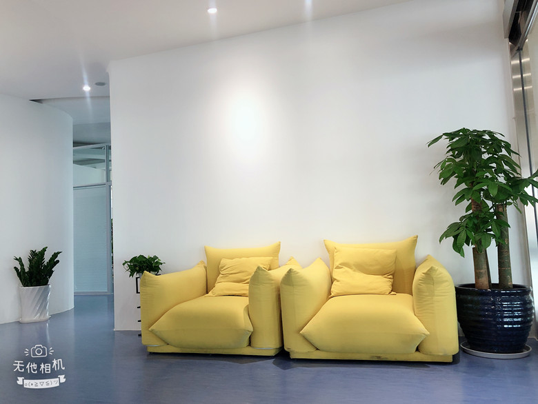 北京杏林美醫(yī)療美容診所_等候區(qū)