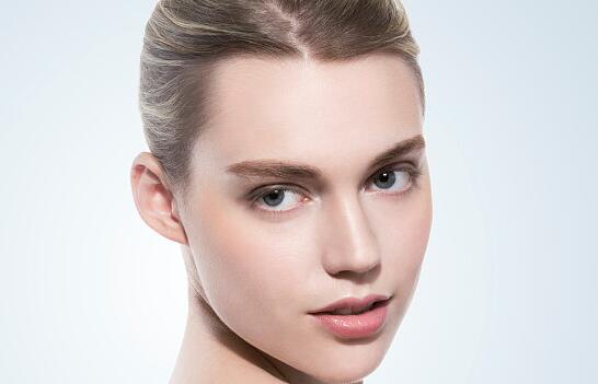 2023桂林肉毒素除皺正規(guī)醫(yī)生口碑前幾權(quán)威醫(yī)院一覽！黎石峰、夏利、鐘梅英排行前三