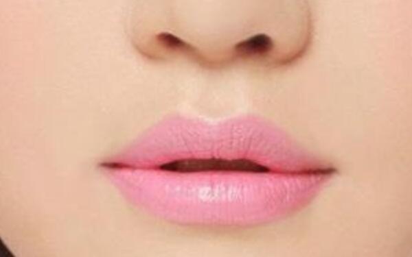 2023東莞背部打溶脂針醫(yī)生前十強(qiáng)榜整形技術(shù)哪家好？詹慧、陳志勇、季瀅公立醫(yī)美牽頭