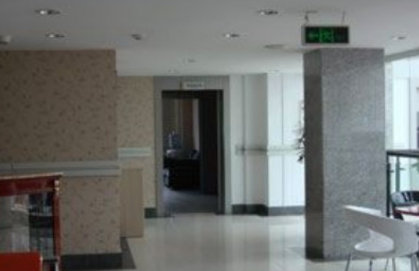 昆明尊尚醫(yī)療美容門(mén)診部