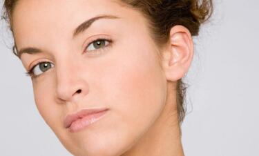 杭州微針去除動(dòng)態(tài)細(xì)紋手術(shù)價(jià)格表展示(杭州富陽新芳美容醫(yī)院微針去除動(dòng)態(tài)細(xì)紋參考價(jià)：5786元)