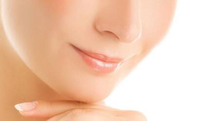 秦皇島光電治療打眼紋價(jià)格表介紹(2023秦皇島光電治療打眼紋參考價(jià)為：6445元)