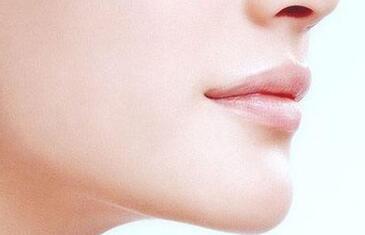 昆明自體脂肪填充額頭紋費用一覽表查詢(2023昆明自體脂肪填充額頭紋參考價為：6330元)