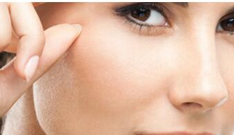 深圳微整眉間紋2023價格明細表公開(2023深圳微整眉間紋參考價為：6837元)