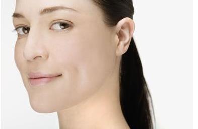 昆明水光針提拉緊致的手術(shù)費(fèi)用一般需要多少錢合適(2023昆明水光針提拉緊致參考價為：7180元)