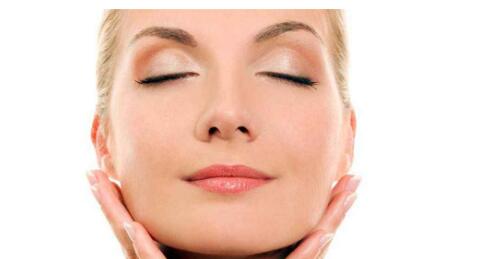 北京針雕祛魚尾紋價(jià)目表2023一覽(北京大麥醫(yī)療美容醫(yī)院針雕祛魚尾紋參考價(jià)：6415元)