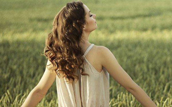 烏魯木齊眼袋注射填充報價更新(新疆烏魯木齊王功利整形外科眼袋注射填充參考價：4420元)