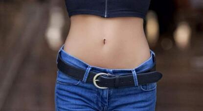 漳州無創(chuàng)激光祛斑的價(jià)格表(漳州維多利亞醫(yī)療美容門診部無創(chuàng)激光祛斑參考價(jià)：4211元)