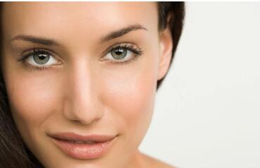 蘇州眼袋整形手術(shù)價(jià)格你知道多少(蘇州蘇城醫(yī)院整形美容科眼袋整形手術(shù)參考價(jià)：3805元)