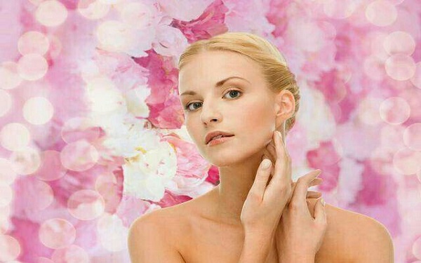 上海冷凍法治療痤瘡瘢痕整形外科價格表分享(上海奉城醫(yī)院激光美容科冷凍法治療痤瘡瘢痕參考價：5202元)