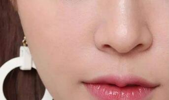 張家港射頻溶脂瘦手臂價(jià)格一覽表查看(張家港皇嘉金典醫(yī)療美容診所射頻溶脂瘦手臂參考價(jià)：6062元)