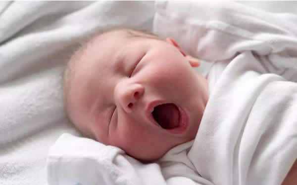 許昌眼部魚尾紋打玻尿酸2023價(jià)格全新公布(許昌唯美醫(yī)療美容門診部眼部魚尾紋打玻尿酸參考價(jià)：3776元)