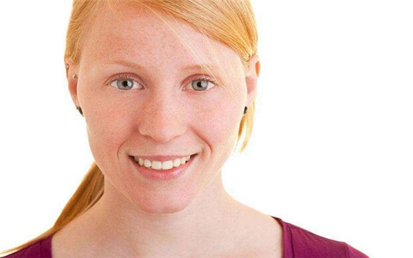 天津光纖吸脂瘦下巴費(fèi)用明細(xì)一覽表(天津北辰醫(yī)院整形外科光纖吸脂瘦下巴參考價(jià)：6392元)