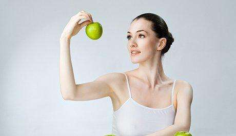 青島消除眼底靜態(tài)紋手術(shù)價目表預覽(青島禾麗醫(yī)療美容消除眼底靜態(tài)紋參考價：4306元)