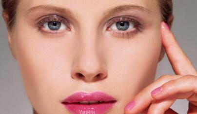 內(nèi)江抽脂減肥瘦身價錢一覽表查詢(內(nèi)江洋子醫(yī)療美容抽脂減肥瘦身參考價：5087元)