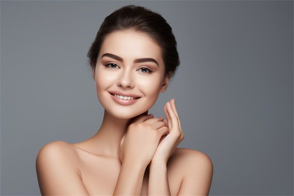 成都隆胸醫(yī)生推薦：口碑與技術(shù)兼具的實(shí)力派專家