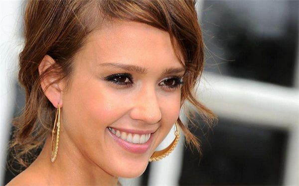 2024年全國(guó)聞名吸脂機(jī)構(gòu)盤(pán)點(diǎn)：上海華美、深圳藝星榜上有名，價(jià)格全覽