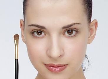 五十多歲時(shí)是否適合進(jìn)行種牙？種牙知識(shí)揭秘，附價(jià)格表參考