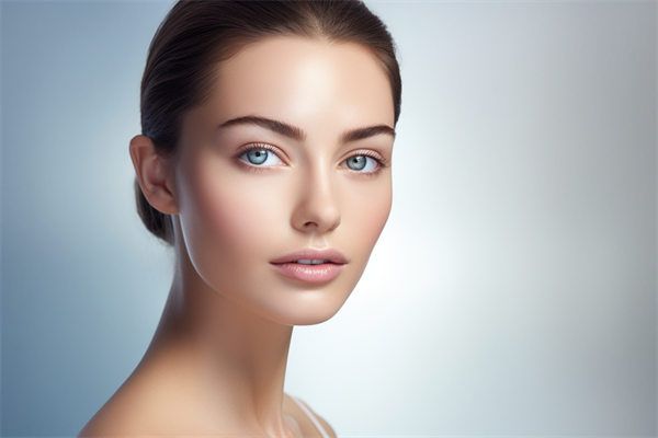 廣州仁健植發(fā)醫(yī)院口碑點評、價格表及植發(fā)際線案例分享