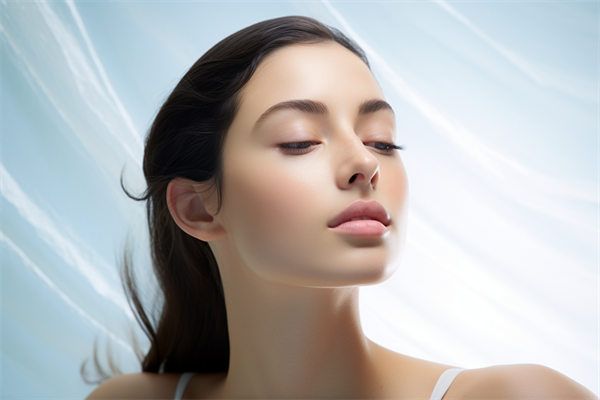 成都面部輪廓整形醫(yī)院費(fèi)用價(jià)格對(duì)比，軍大、華美紫馨等5家點(diǎn)評(píng)!