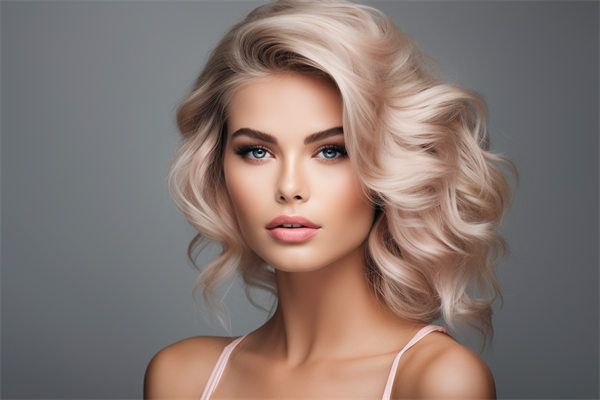 包頭華美醫(yī)療眼袋去除效果怎么樣？醫(yī)生實力分享，成功案例揭秘！