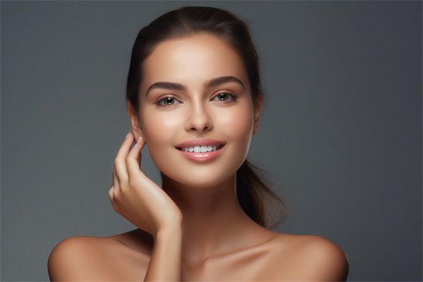 北京八大處拉皮醫(yī)生大揭秘：口碑星級(jí)專家，親身體驗(yàn)揭秘技術(shù)細(xì)節(jié)