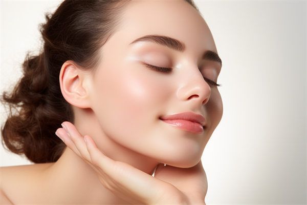 南京鼓樓吸脂手術(shù)費(fèi)用多少？正規(guī)醫(yī)院醫(yī)生是關(guān)鍵！