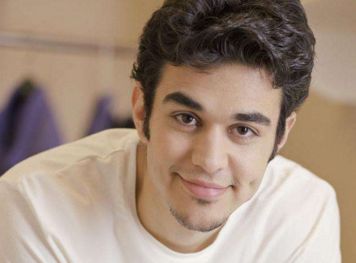 鄭州整形醫(yī)院排名榜：公立私立技術比拼，口碑臻選！