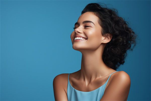 林登文醫(yī)生深圳美萊坐診，眼修復(fù)效果好價(jià)格實(shí)惠