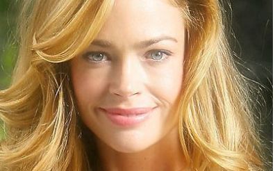 是否去眼袋手術(shù)后眼睛會變??？眼袋手術(shù)后視力模糊原因揭秘