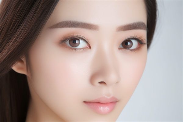 告別困擾，貴陽(yáng)紅血絲救星：美貝爾王和平醫(yī)生為你解憂